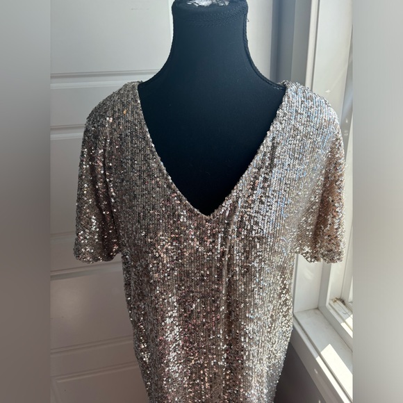 Nicole Miller Silver Sequin TShirt Dress sparkle Oversized Loose Fit Size Medium - Picture 3 of 7